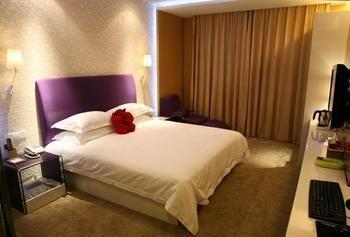 Shengjing Yijia Hotel Hsziangfan Kültér fotó